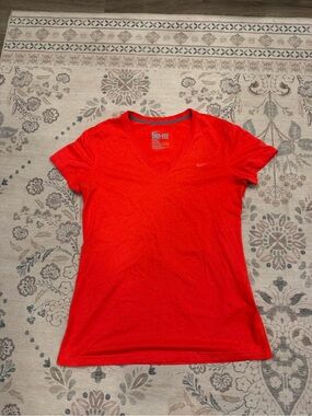 Nike Dri-FIT Women's V-Neck Performance Tee